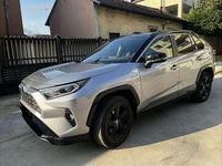 Usata Toyota RAV4 Hybrid Style 222 CV (163 kW) 2020 Argento SUV