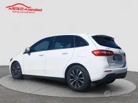 Usata Mercedes B160 Executive 109 CV (80 kW) 2021 Bianco Utilitaria