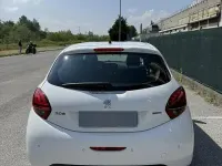 Usata Peugeot 208 82 CV (60 kW) 2017 Bianco Utilitaria