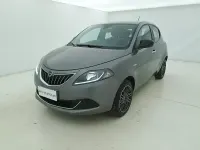Usata Lancia Ypsilon Silver 70 CV (51 kW) 2022 Grigiogrigio Utilitaria