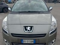 Usata Peugeot 5008 Business-Line 111 CV (81 kW) 2011 Bronzo Monovolume