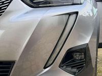 Usata Peugeot 2008 Allure 131 CV (96 kW) 2022 Argento SUV
