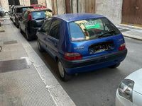 Usata Citroën Saxo 75 CV (55 kW) 2000 Blu Utilitaria