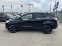 Usata Ford Kuga Titanium 120 CV (88 kW) 2018 Nero SUV