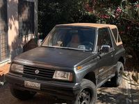 Usata Suzuki Vitara 75 CV (55 kW) 1989 Grigio SUV