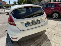 Usata Ford Fiesta 95 CV (69 kW) 2009 Other Berlina