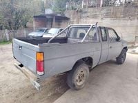 Usata Nissan King 72 CV (52 kW) 1986 Grigio Pick-up