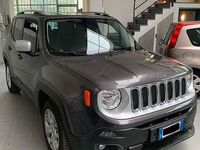 Usata Jeep Renegade 140 CV (102 kW) 2016 Grigio SUV