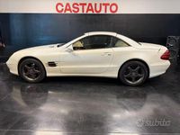 Usata Mercedes SL500 306 CV (225 kW) 2002 Bianco Cabrio