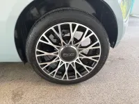 Usata Fiat 500 Dolcevita 70 CV (51 kW) 2023 Bianco Utilitaria
