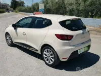 Usata Renault Clio IV Business 90 CV (66 kW) 2018 Beige Berlina