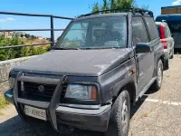 Usata Suzuki Vitara 75 CV (55 kW) 1990 Nero SUV