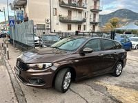 Usata Fiat Tipo 119 CV (87 kW) 2021 Marrone Station wagon