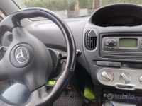 usata Toyota Yaris Verso 2005