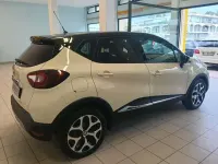 Usata Renault Captur 90 CV (66 kW) 2019 Beige SUV
