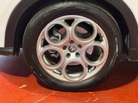 Usata Alfa Romeo Tonale Sprint 131 CV (96 kW) 2023 Bianco SUV