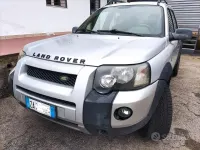 Usata Land Rover Freelander 111 CV (81 kW) 2004 Grigio SUV
