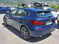 Usata BMW 118 Advantage 150 CV (110 kW) 2022 Blu/azzurro Utilitaria