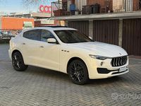 Usata Maserati Levante GranLusso 250 CV (183 kW) 2019 Bianco SUV