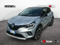 Usata Renault Captur Techno 143 CV (105 kW) 2023 Grigio SUV