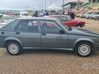 Usata Alfa Romeo 75 148 CV (108 kW) 1989 Verde Berlina