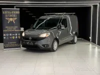 Usata Fiat Doblò Lounge 105 CV (77 kW) 2018 Grigio Monovolume