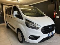 Usata Ford Transit Custom Trend 131 CV (96 kW) 2018 Bianco Station wagon
