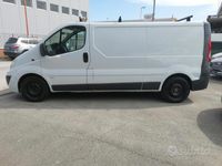 usata Opel Vivaro 2.0 CDTI 84KW Passo Lungo 2009