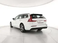 Usata Volvo V60 Momentum 150 CV (110 kW) 2020 Bianco Station wagon