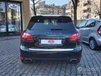 Usata Porsche Cayenne S 400 CV (294 kW) 2011 Nero SUV