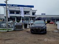 Usata Peugeot 208 101 CV (74 kW) 2021 Nero Utilitaria