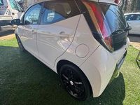 Usata Toyota Aygo X-pure 69 CV (50 kW) 2017 Bianco Utilitaria
