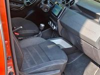 Usata Dacia Duster 101 CV (74 kW) 2022 Marrone Berlina