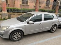 usata Opel Astra 1.6 benzina