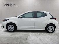 Usata Toyota Yaris Hybrid Active 92 CV (67 kW) 2023 Bianco Utilitaria