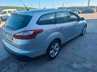 Usata Ford Focus 116 CV (85 kW) 2011 Grigio Station wagon