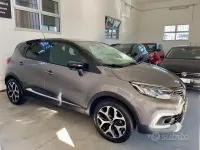 Käytetty Renault Captur Intens 90 HP (66 kW) 2019 Harmaa Katumaasturi