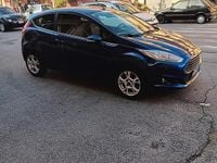 Usata Ford Fiesta Titanium 75 CV (55 kW) 2016 Blu Berlina