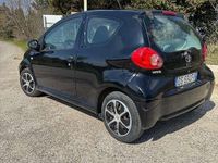 Usata Toyota Aygo 68 CV (50 kW) 2008 Nero Utilitaria