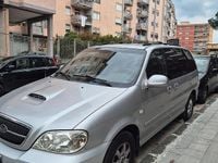 Usata Kia Carnival 185 CV (136 kW) 2006 Grigio Monovolume
