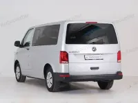 Usata VW Caravelle 150 CV (110 kW) 2023 Argento Furgone