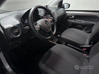 Usata VW up! Move 65 CV (47 kW) 2022 Grigio Utilitaria
