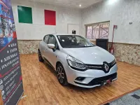 Usata Renault Clio IV Intens 75 CV (55 kW) 2017 Argento Berlina