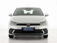Usata VW Polo Life 95 CV (69 kW) 2023 Argento Utilitaria