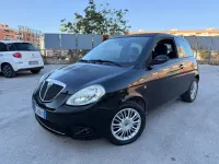 Usata Lancia Ypsilon 75 CV (55 kW) 2009 Nero Utilitaria