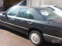 Usata Mercedes 190 105 CV (77 kW) 1988 Grigio Berlina