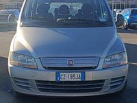 Usata Fiat Multipla Dynamic 103 CV (75 kW) 2005 Grigio Monovolume