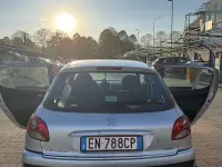 Usata Peugeot 206 60 CV (44 kW) 2012 Berlina