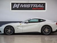 Usata Ferrari F12 736 CV (541 kW) 2016 Bianco Coupé