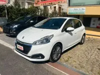 Usata Peugeot 208 Access 68 CV (50 kW) 2017 Bianco Utilitaria